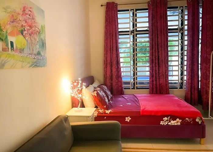 Sulong Inn - Private Pool Homestay In Kuantan, Pantai Sepat