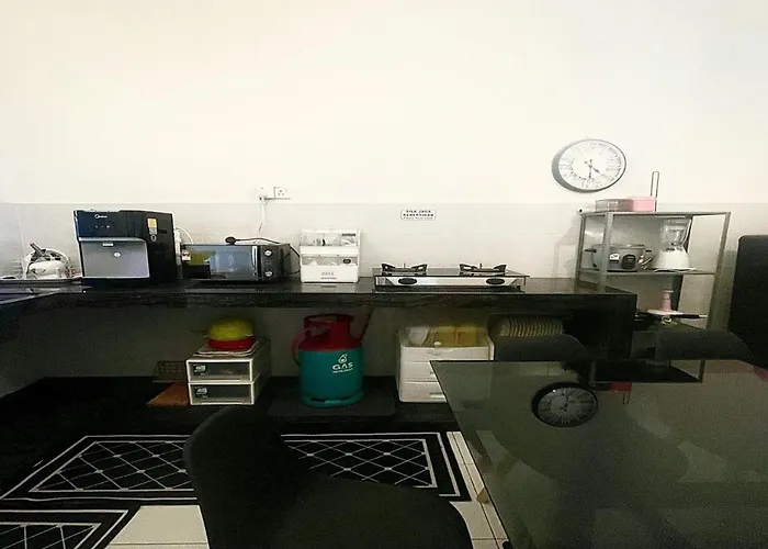 Sulong Inn - Private Pool Homestay In Kuantan, Pantai Sepat