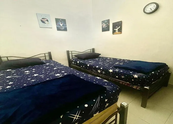Sulong Inn - Private Pool Homestay In Kuantan, Pantai Sepat