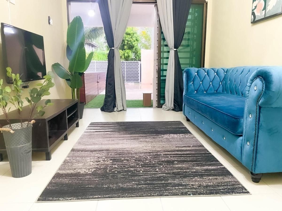 Sulong - Private Pool In Kuantan, Pantai Sepat