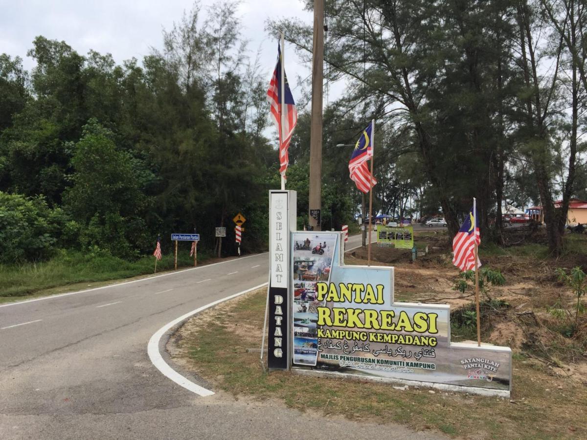 Sulong - Private Pool In Kuantan, Pantai Sepat